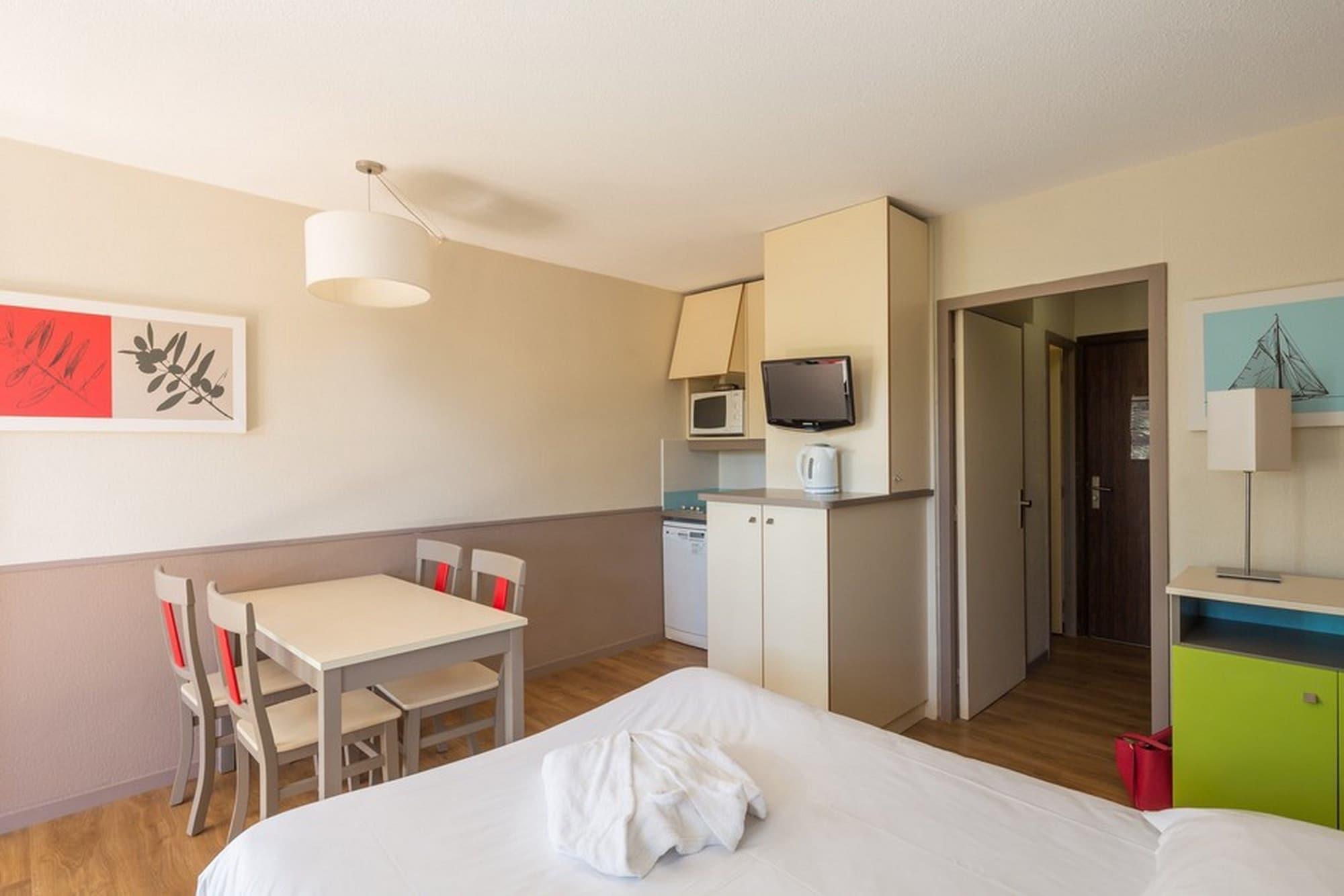 Residence Pierre & Vacances Les Jardins Ombrages มองเดอลิเยอลานาปูล ภายนอก รูปภาพ